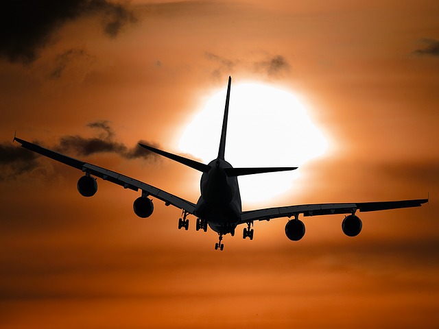 Manschettenknöpfe mit Flugzeug